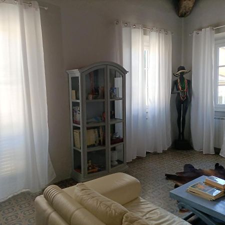 Willa Casa Di Titta Vicino Al Mare Viareggio Zewnętrze zdjęcie