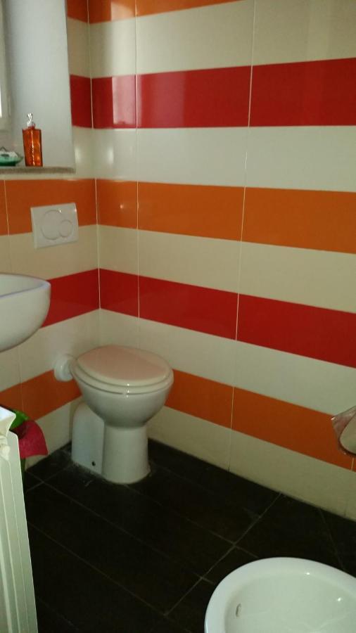 Willa Casa Di Titta Vicino Al Mare Viareggio Zewnętrze zdjęcie